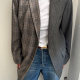 Contrasted blazer in grey herringbone and plaid