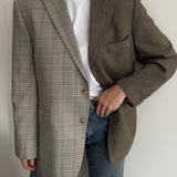 Grey plaid and houndstooth contrasted blazer