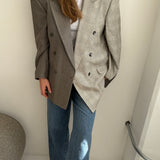 Double-breasted contrasted blazer in plaid and striped