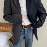 Dark blue toned contrasted blazer