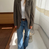 Beautiful blazer in taupe hexagon pattern with elbow patches
