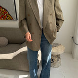 Double-breasted speckered beige button back blazer