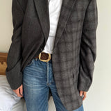 Contrasted blazer in grey tones