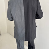Contrasted suit in grey tones