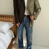 Contrasted blazer in green tones