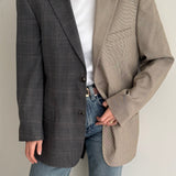 Grey toned contrasted blazer