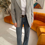 Stunning 70s blazer in checkered blue with funky lining