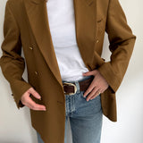 Double breasted blazer with stunning details