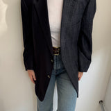 Dark blue contrasted blazer