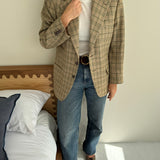 Stunning retro blazer in plaid green tones