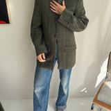 Stunning high neck collarless jacket in green