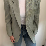 Contrasted blazer in green houndstooth and plaid