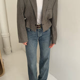 Black/white houndstooth cinched cropped blazer