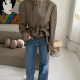 Belted blazer in Houndstooth brown
