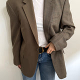 Brown solid and houndstooth contrasted blazer