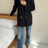 Double breasted wool blazer in dark blue with beautiful buttons