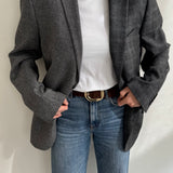 Contrasted blazer in grey tones