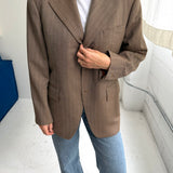 Stunning blazer in pale brown