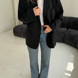 Contrasted blazer in black tones (Express shipping)