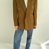 Double breasted blazer with stunning details