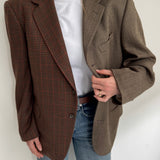 Contrasted blazer in brown tones
