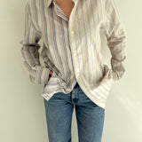Contrasted shirt in brown tones