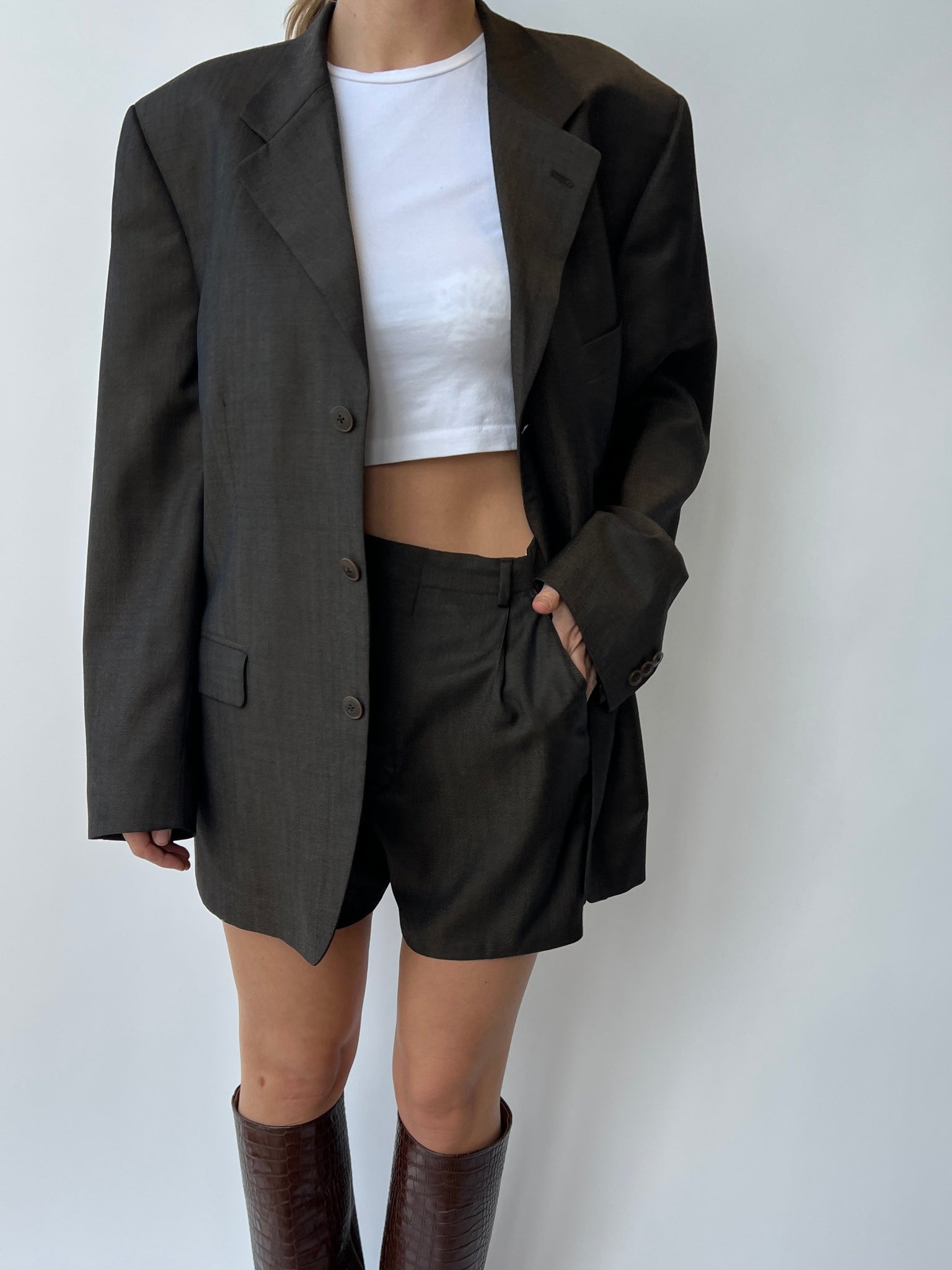 Deep brown blazer shorts set