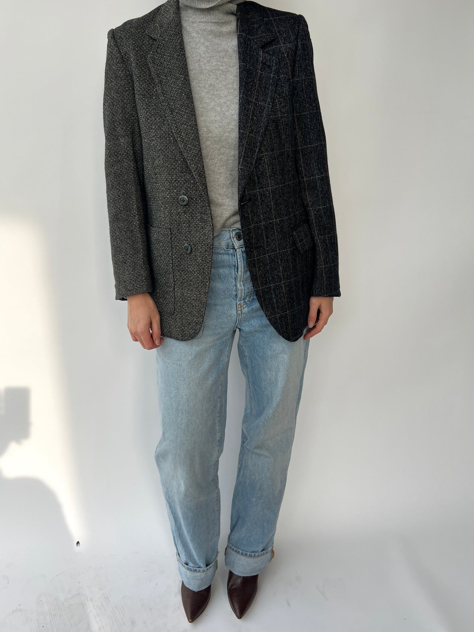Dark contrasted blazer