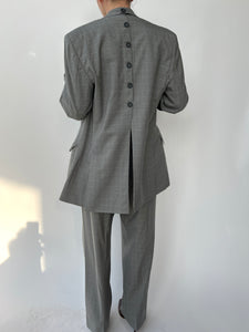 Grey oversized button back suit
