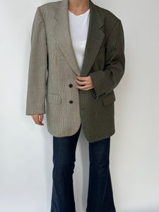 Dark/ light contrasted blazer