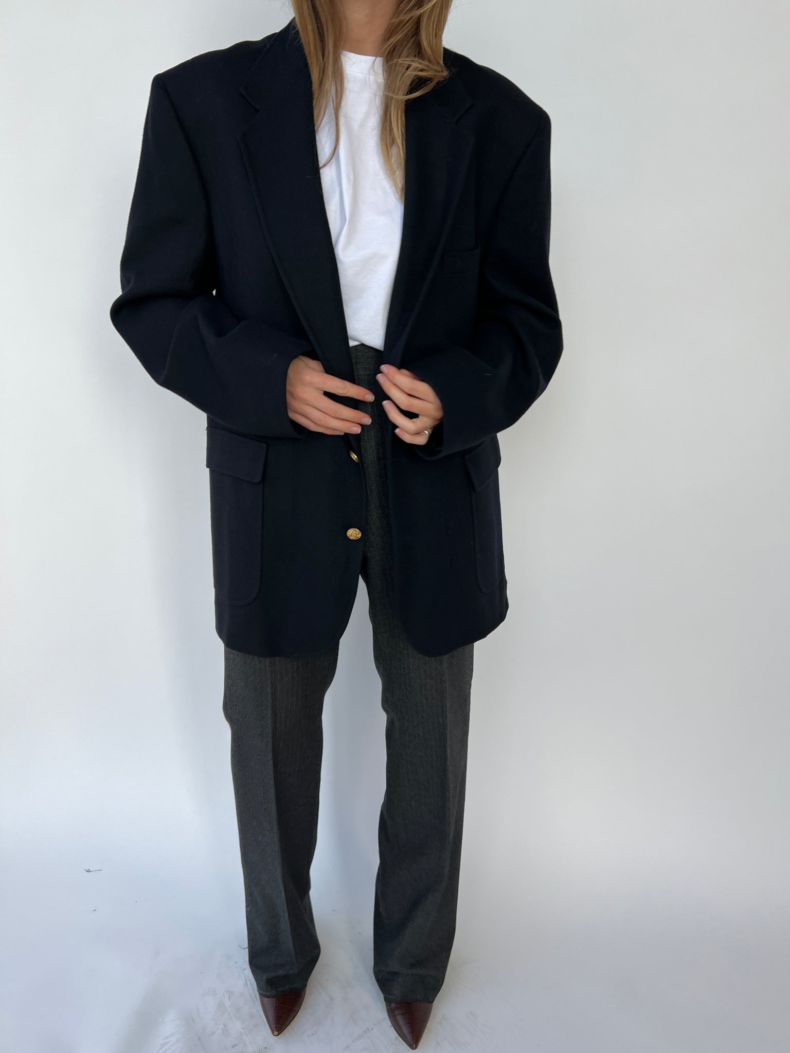 Heavy wool dark blue gold buttons blazer