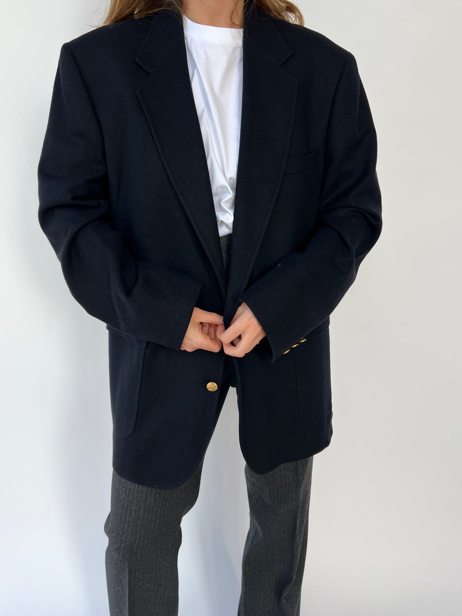Heavy wool dark blue gold buttons blazer
