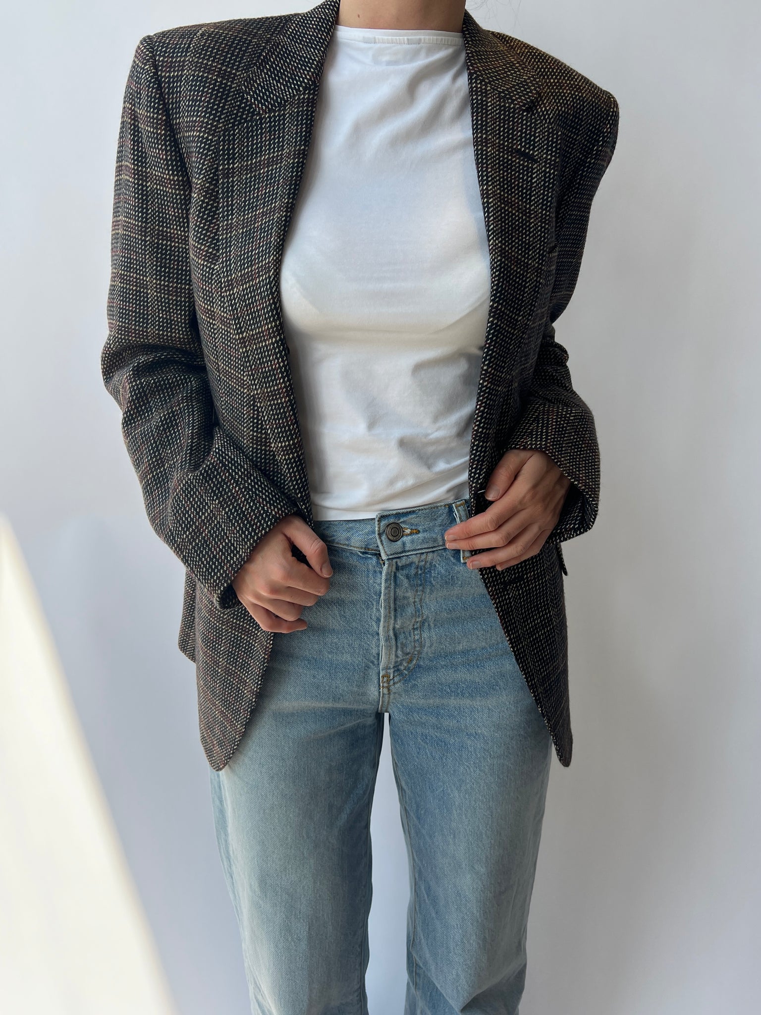 Dark cashmere blazer with checks