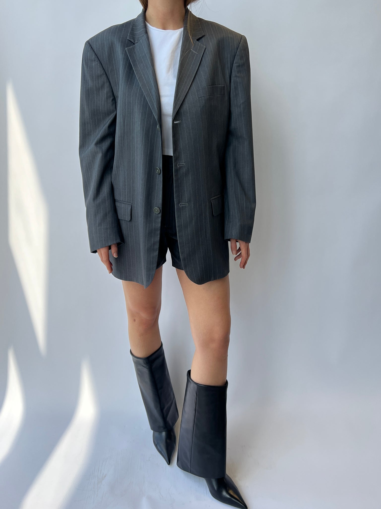 Grey blazer shorts set