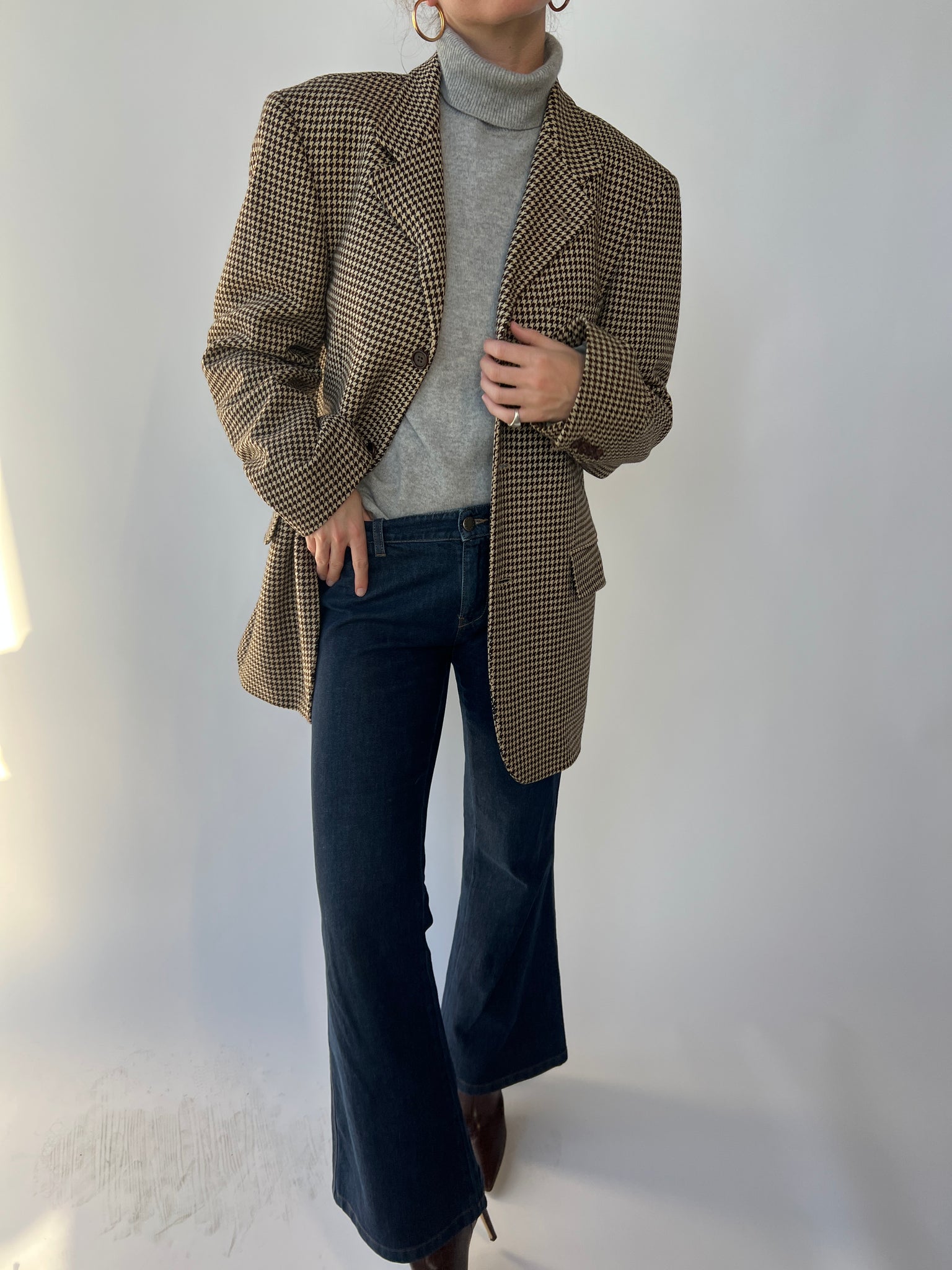Brown Hugo Boss blazer in houndstooth