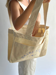 Havre Studio Tote in electric blue with 5 pockets/spaces