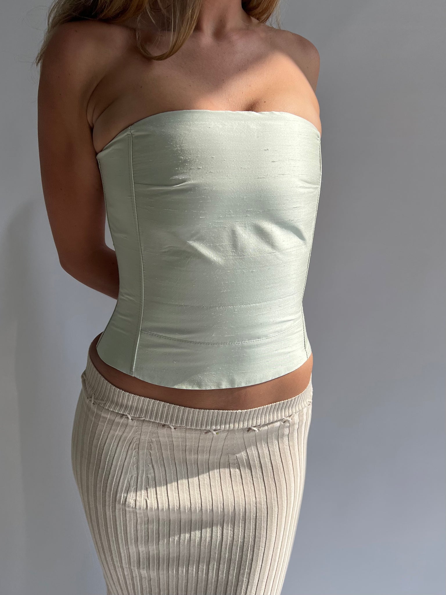 Silk corset in mint