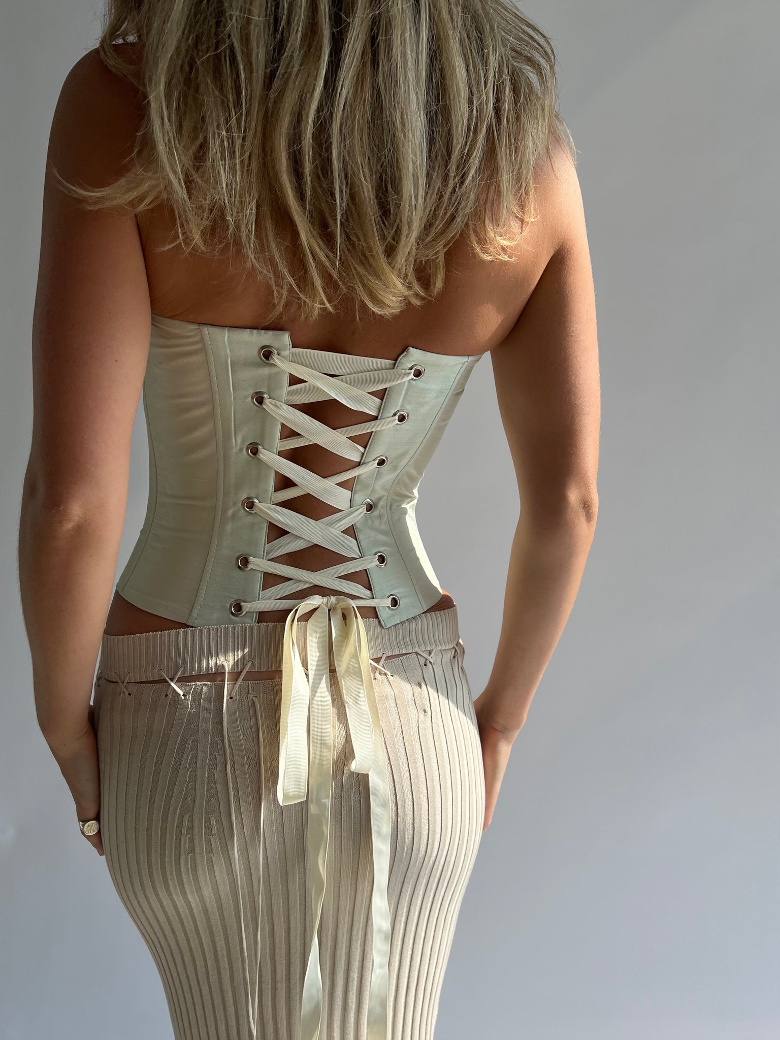 Silk corset in mint