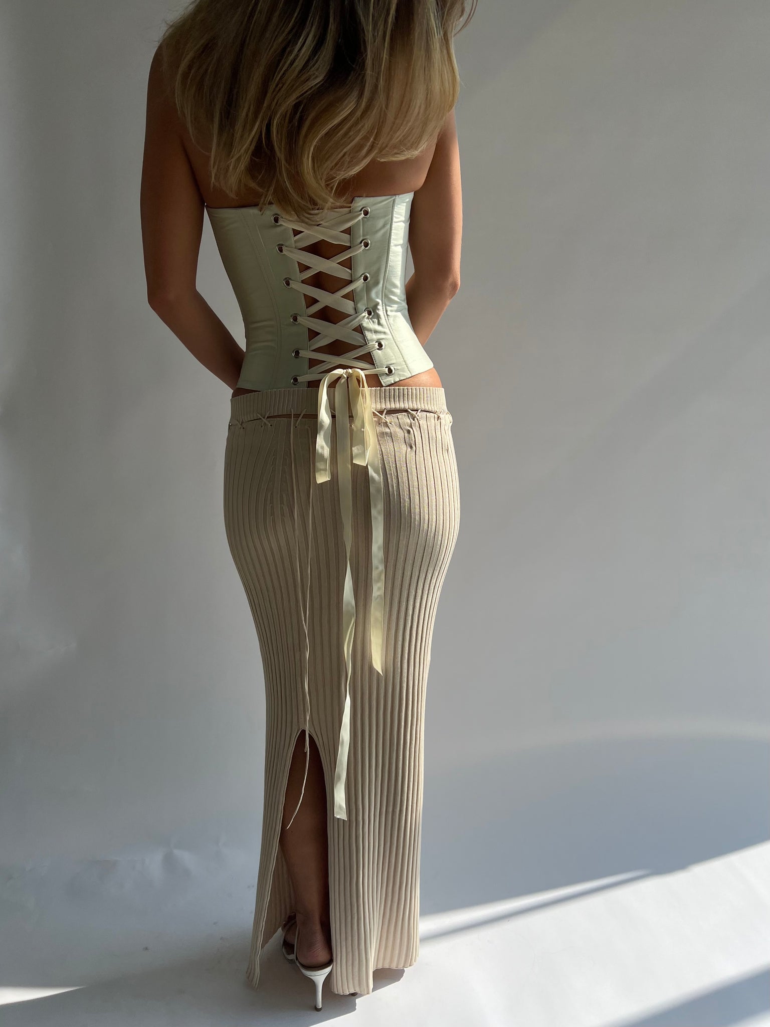 Silk corset in mint
