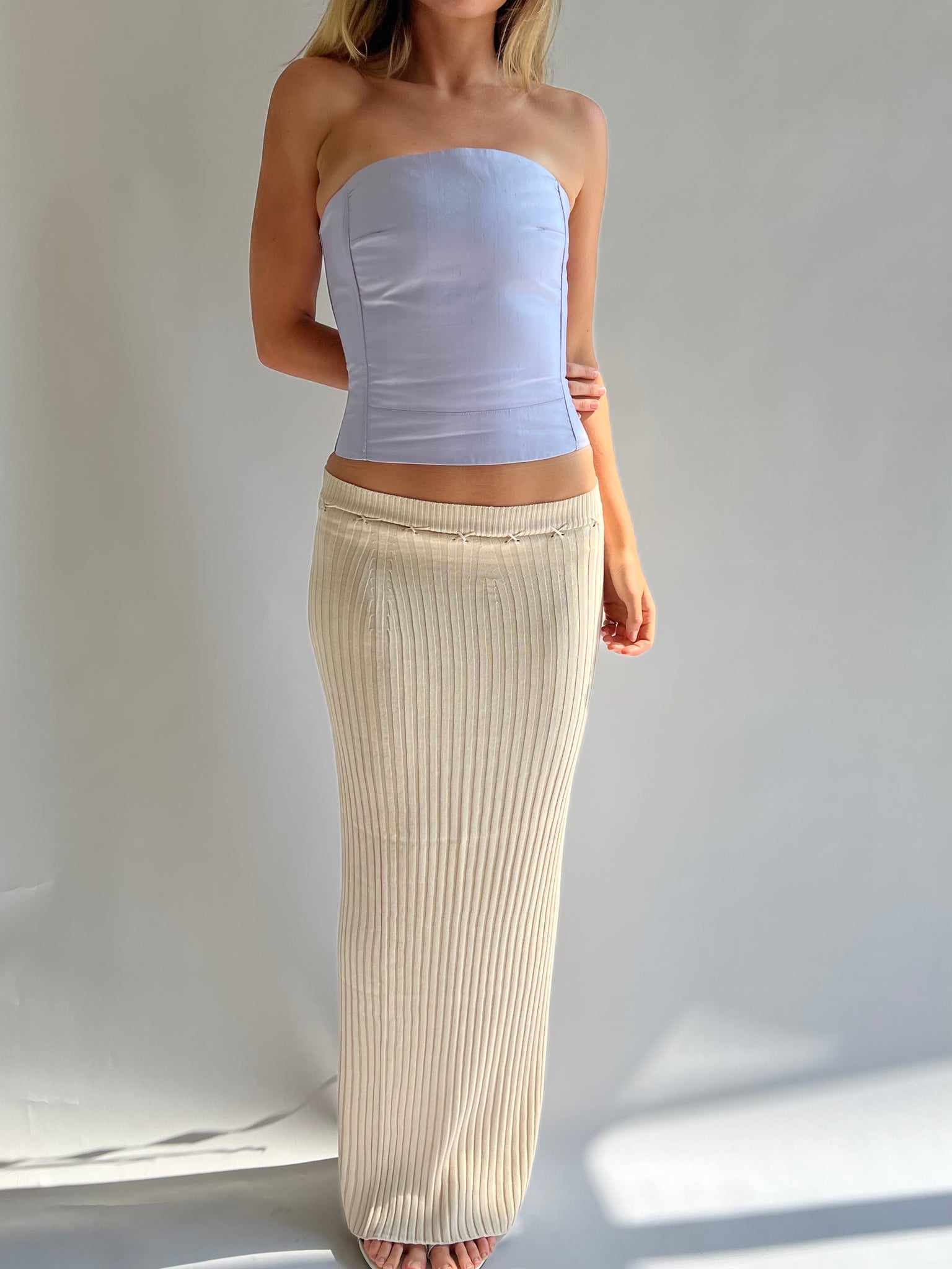 Silk corset in lilac